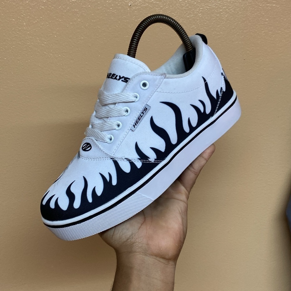 HEELYS White Black Flames - Picture 13 of 17